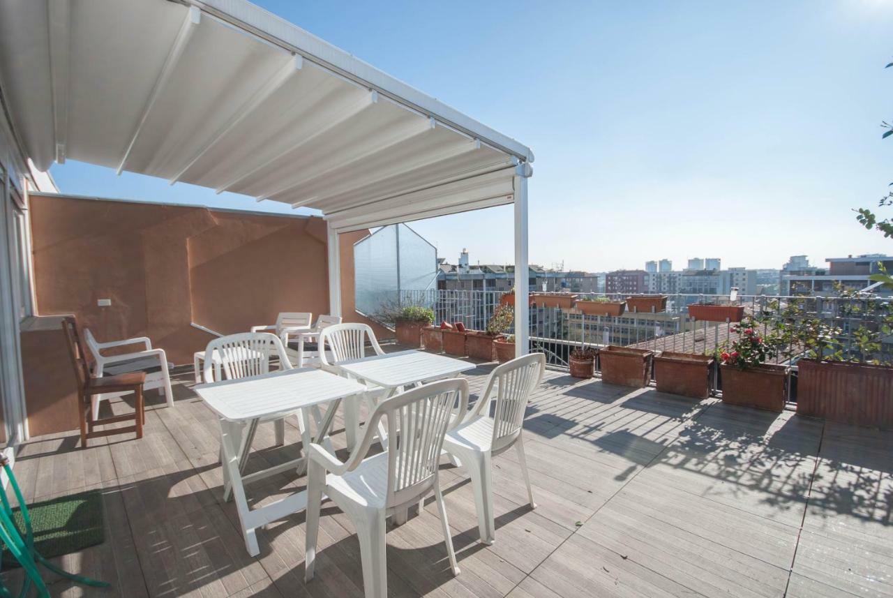 Exclusive Rooftop Apartment With Large Terrace In Solari/Tortona Милан Экстерьер фото